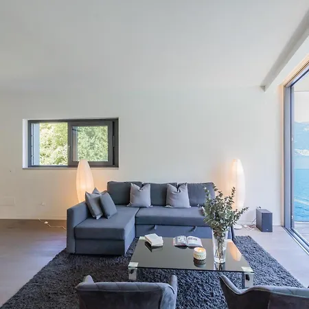 Elite Retreat - With Pool And Parking By Rent דירה *